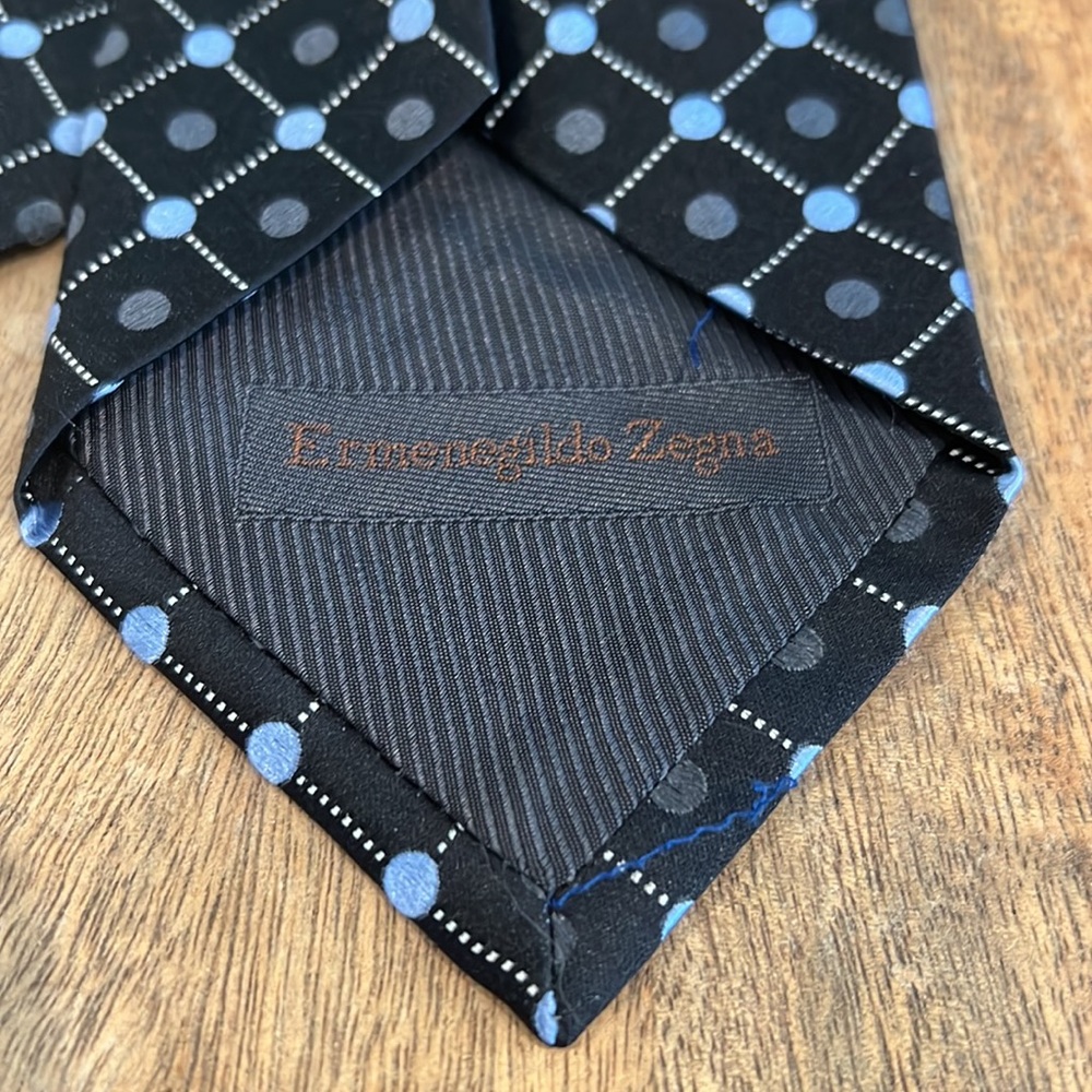 Ermenegildo Zegna - Mens Tie - Classic Blue, Gray & Black - Sharp Looking Tie!